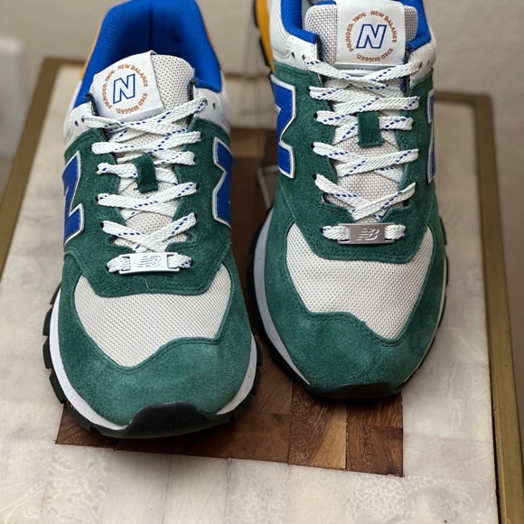New Balance NWOB size XS size 9.5 574 Rugged ML574DVG Blue/Green sneakers - Picture 6 of 9